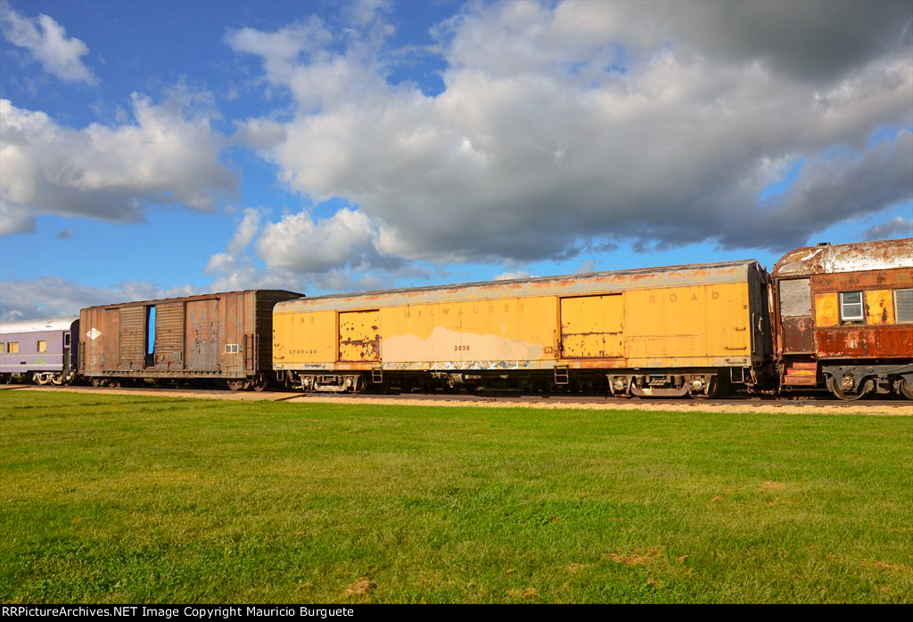 Chicago Milwaukee St. Paul & Pacific - Milwaukee Road Baggage Car